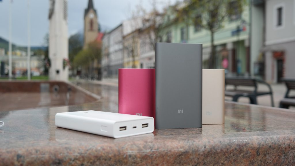 image of middle capacity portable battery charger